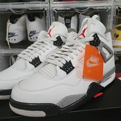 Jordan 4 White Cement  Size 10.5