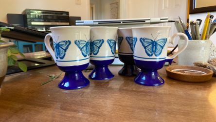 Cute vintage mugs
