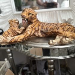 Tiger Statue