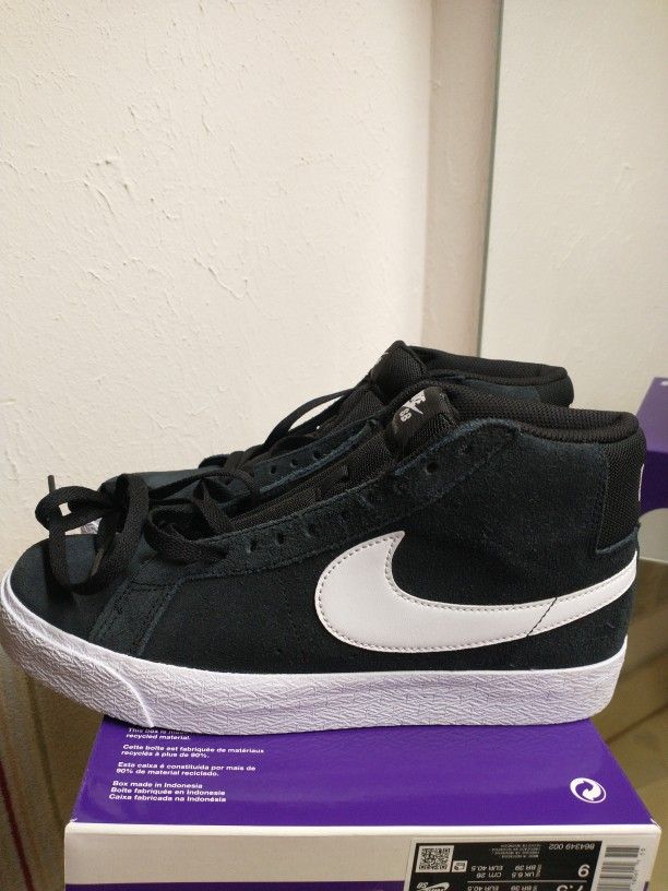 New Nike SB Zoom Blazer Men Size 7.5