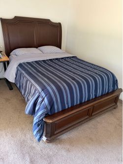 Casper Wave Hybrid Snow Mattress + Bed Frame