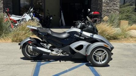 2008 Can-Am™ Spyder Gs Roadster Sm5