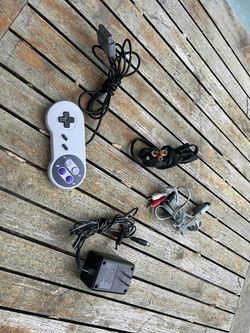 Super Nintendo SNES Cords and Controller