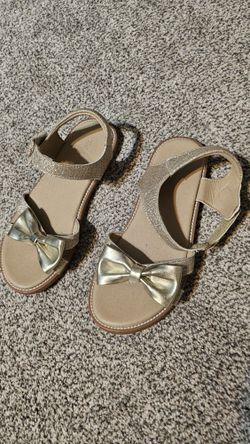 Girls Gold Bow Sandals - Size 12