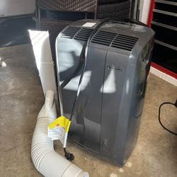 DeLonghi Portable Air Conditioner 