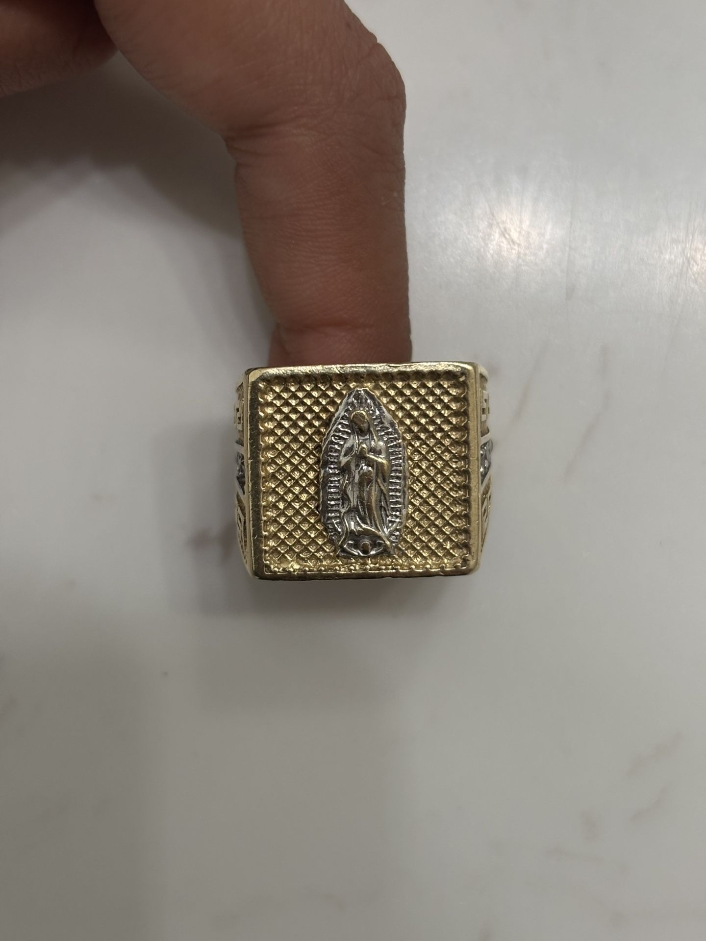 14k Gold Virgin Mary Ring
