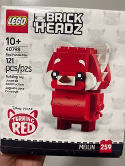 Turning Red Panda Lego
