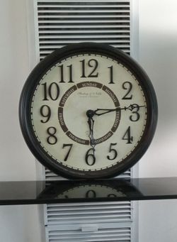 $5 Large Clock 20" round