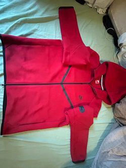 Nikey Tech Red