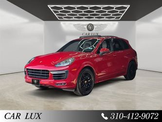 2016 Porsche Cayenne GTS