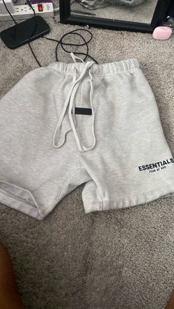 Oatmeal essential Shorts