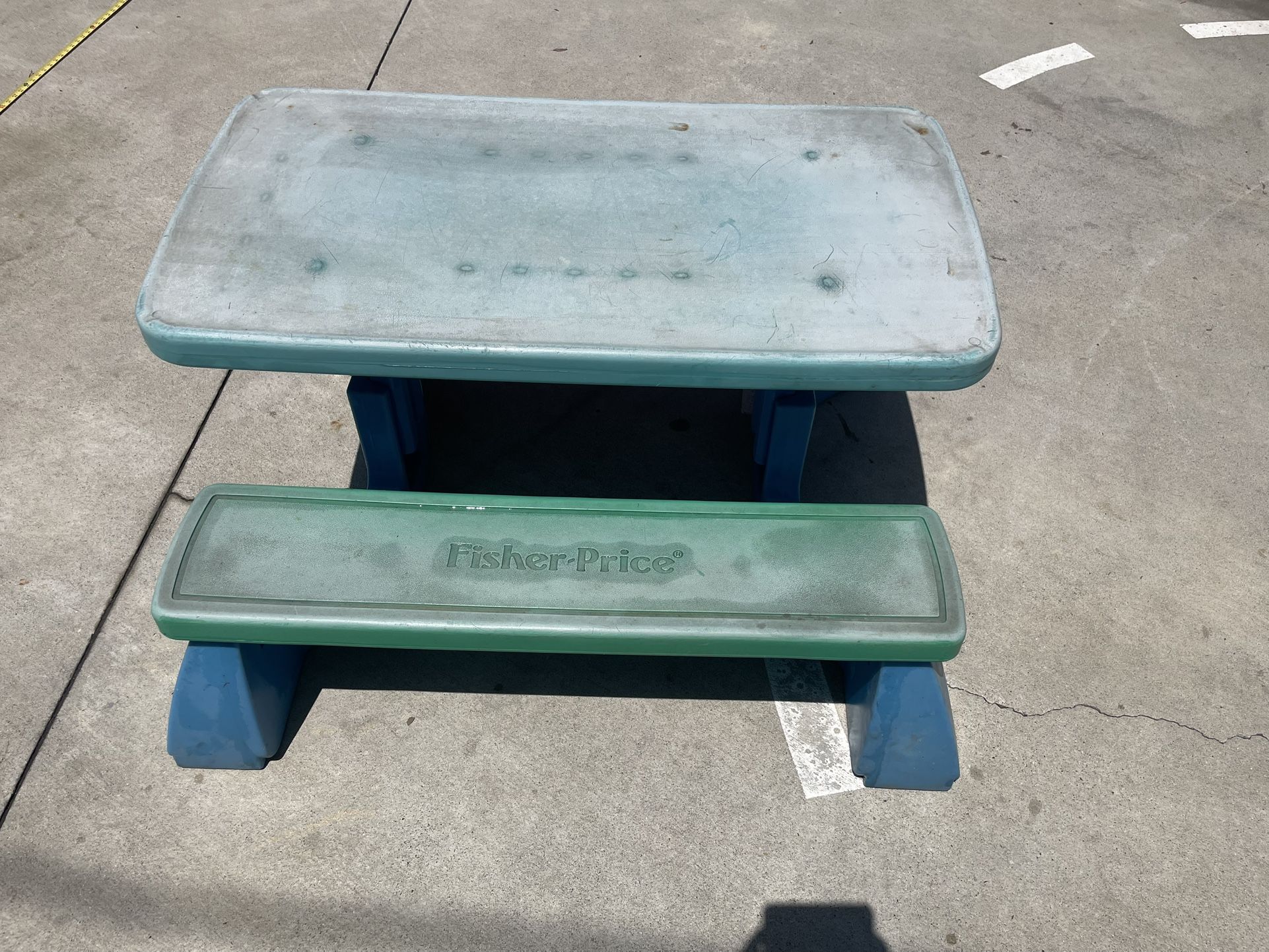 Free Fisher Price Table
