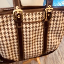 Coach F10199 Large Legacy Brown Houndstooth Wool Tote w/Leather  & Suede Trim