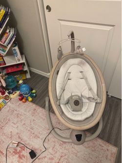Maxi Cosi Cassia swing