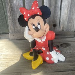 Minnie Mouse Plastic Coin Bank Dreaming Disney Vintage 