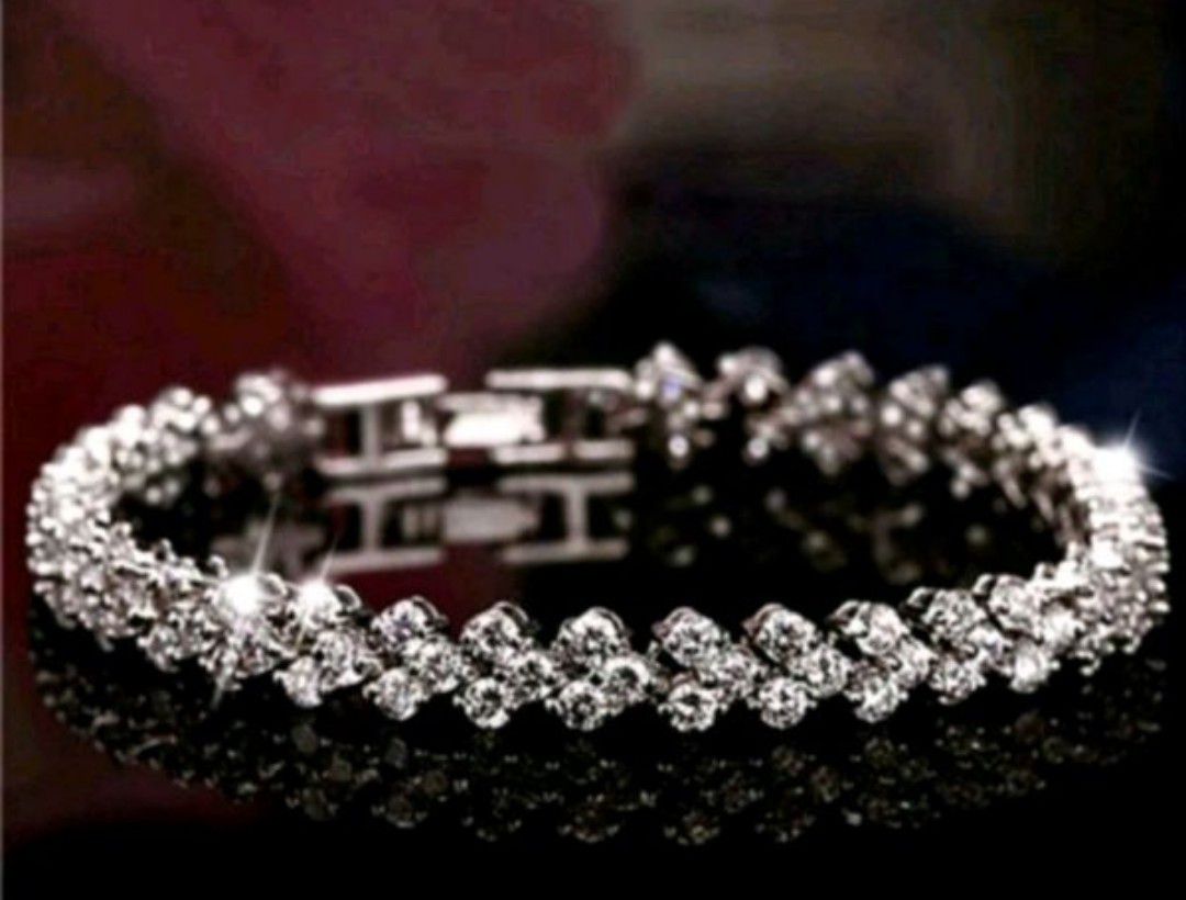 $8 new 7.5 in silver plated CZ bracelet