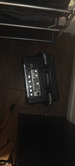 Jackson Electric Bass Guitar With Roland Micro Cube Amp