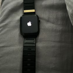 Apple Watch Series 6 44mm Cellular + GPS 