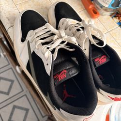 JORDAN 1’S TRAVIS SCOTT