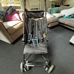 Stroller - Lightweight/ Compact 