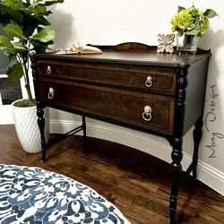 🔥 Gorgeous Rare Berkey & Gay Sideboard/Buffet