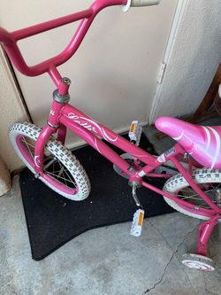 Girl bike