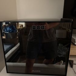 Wine Cooler Refrigerator (12 Bottles)