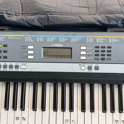 Yamaha YPT-240 ELECTRONIC KEYBOARD