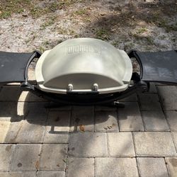 Weber Mini Gas Grill