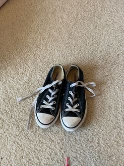 Chuck Taylor size 1 youth