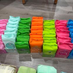 Cosmetics / perfumes / And More ! Low Prices !