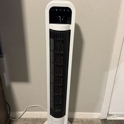 Omnibreeze Standing Fan