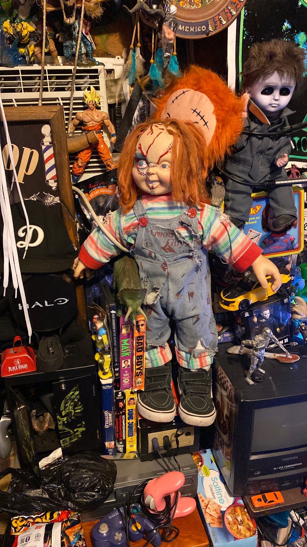 Chucky doll