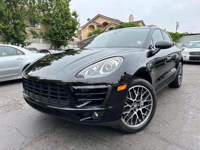 2018 Porsche Macan S