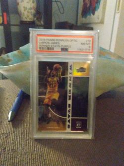 2019 Donruss Optic LeBron James Purple Prizm