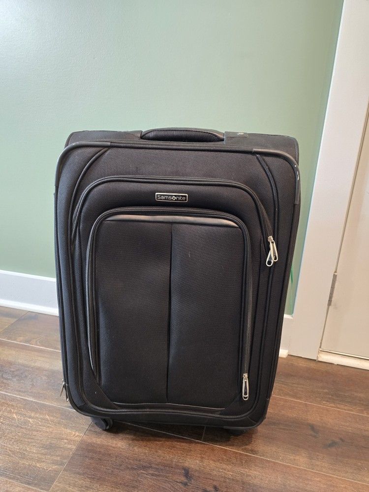 Samsonite Silhouette Sphere Spinner Black Bag
