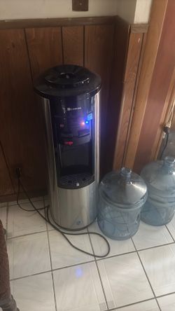 Water dispenser