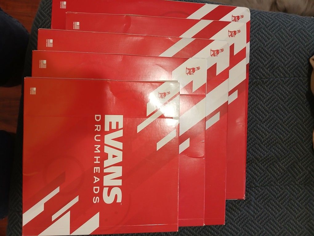Evans Blue Hydraulic Drum Heads Brand-New. 