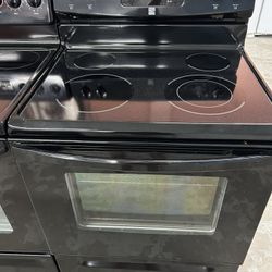Black Self Clean Glass Top Stove 