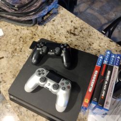 Slim PS4 4 Games 220