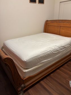 Queen size sled bed