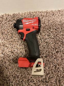 New M18 FUEL 1/4” Impact Driver 3-Speed (Tool Only Solo Herramienta )