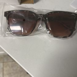 Womans Sunglasses 