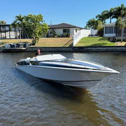 1989 FOUNTAIN 35 LIGTNING Off Shore