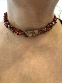 Carnelian and jasper pendant choker 15’