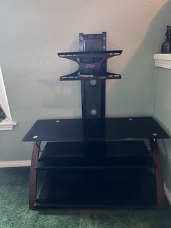 Shelf with tv mount