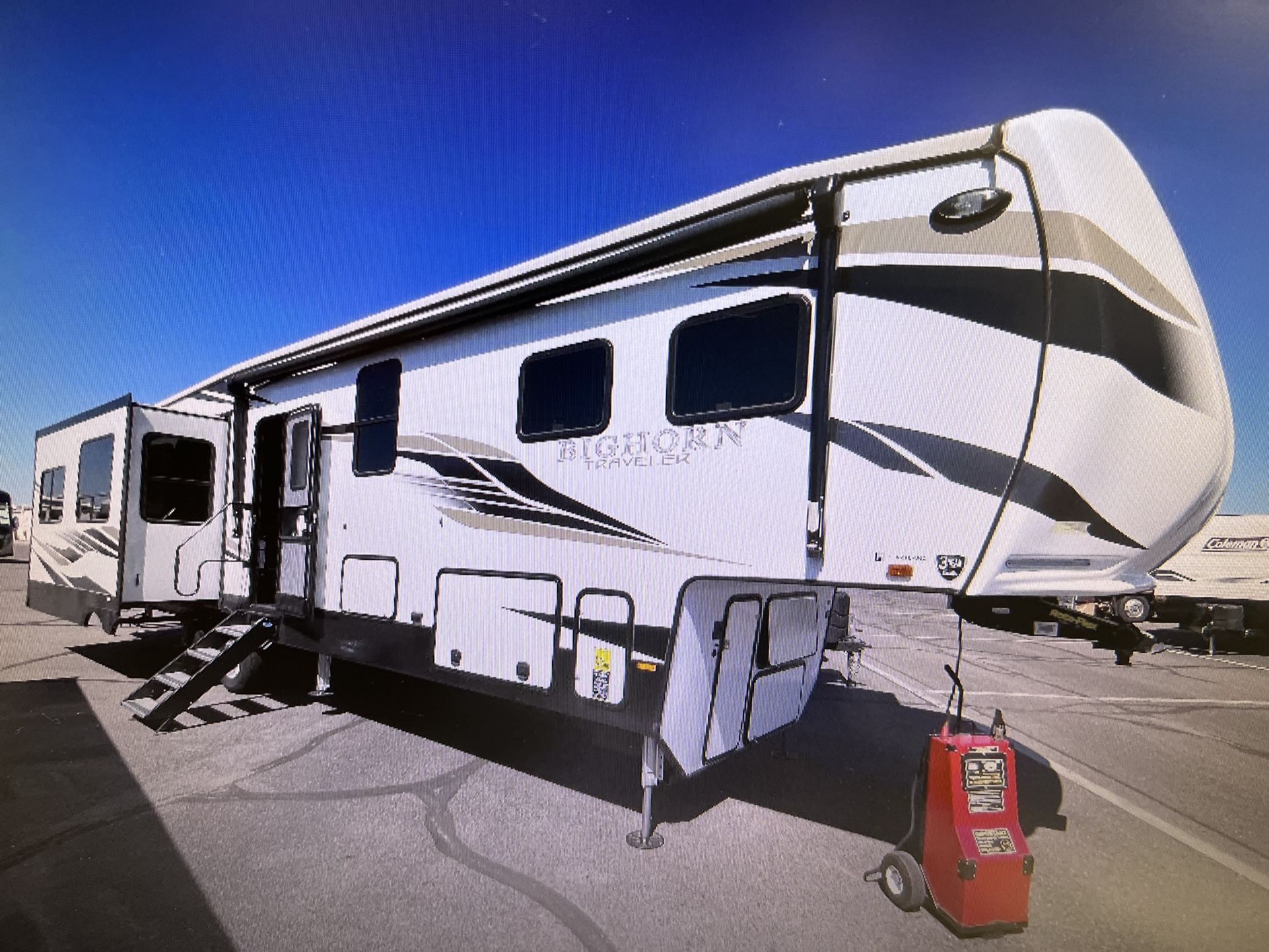 2022 BIGHORN TRAVELER 39MB