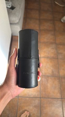 Mac brushes with case