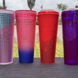 Starbucks Cups 