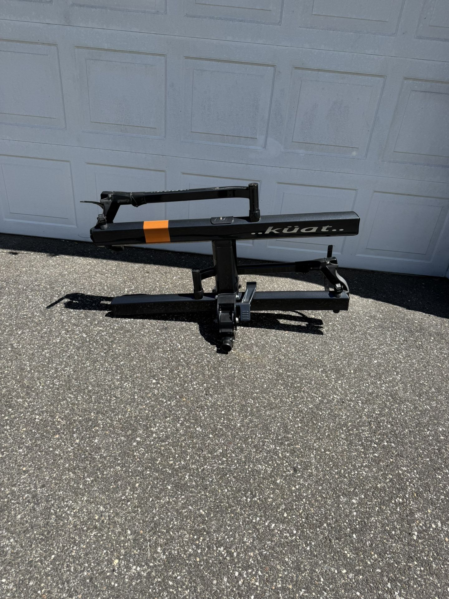 KUAT Sherpa 2.0 2”-Bike Hitch Rack